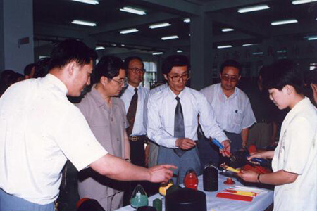 企業(yè)相冊(cè)五